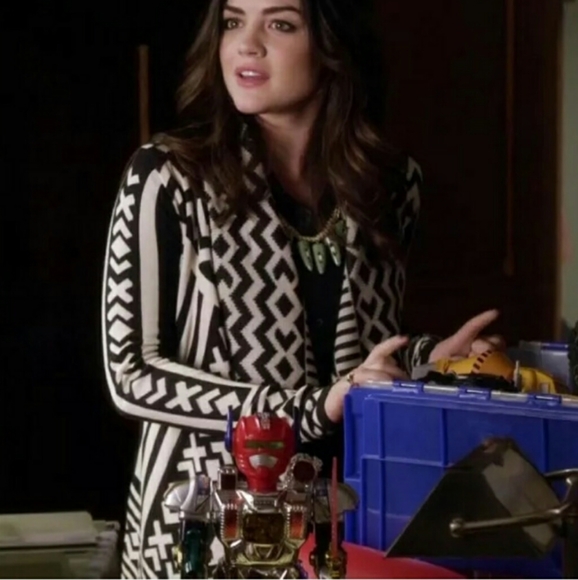 Anthropologie Sweaters - Anthropologie ASO Aria Montgomery Aztec Cardigan